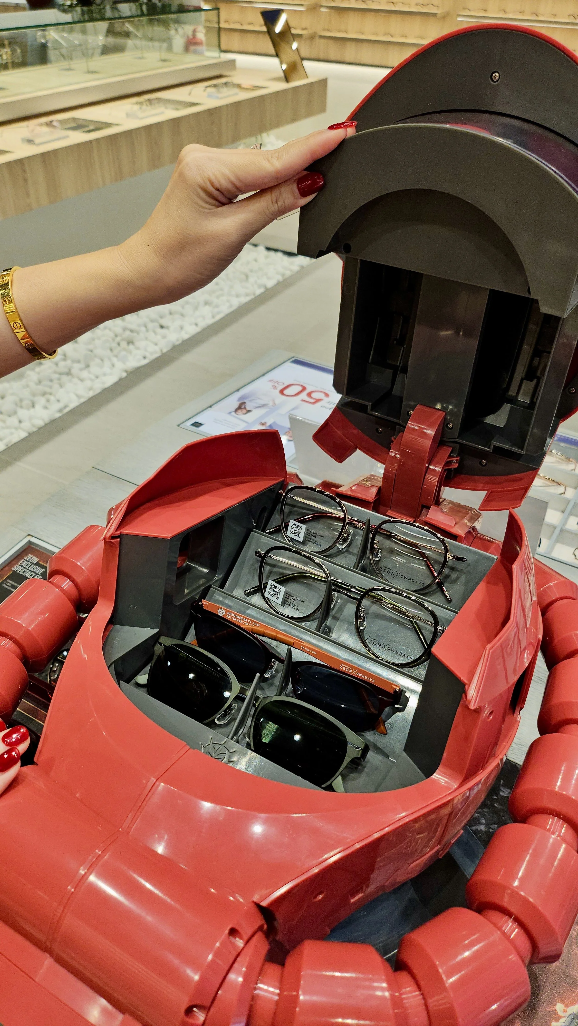 ZEON×OWNDAYS ZAKU HEAD CASE 29-EY0917-01 Mobile Suit Gundam